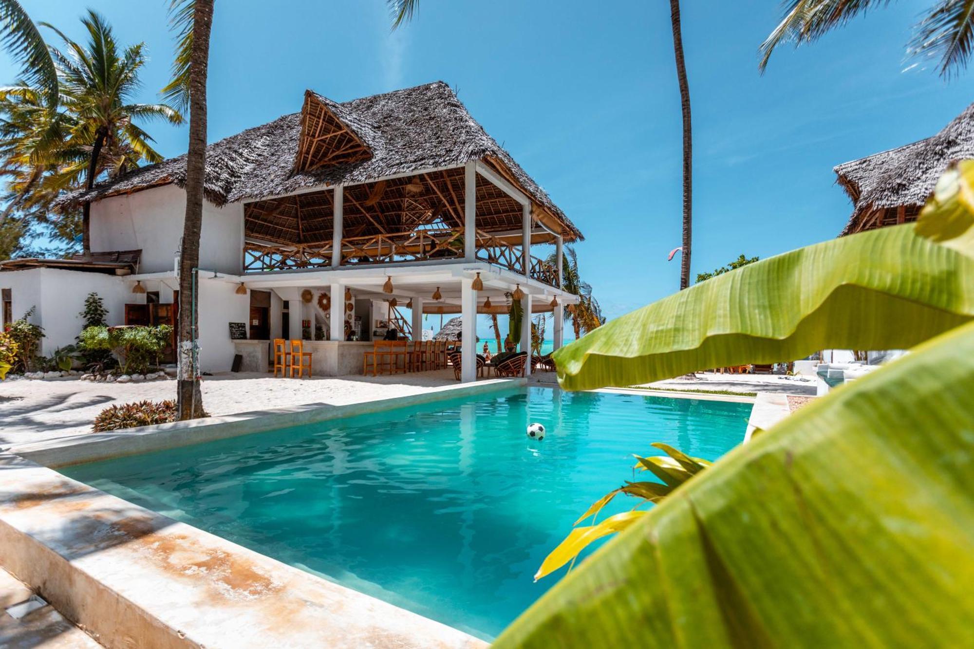 Maisha Matamu Beach Hotel Paje Esterno foto