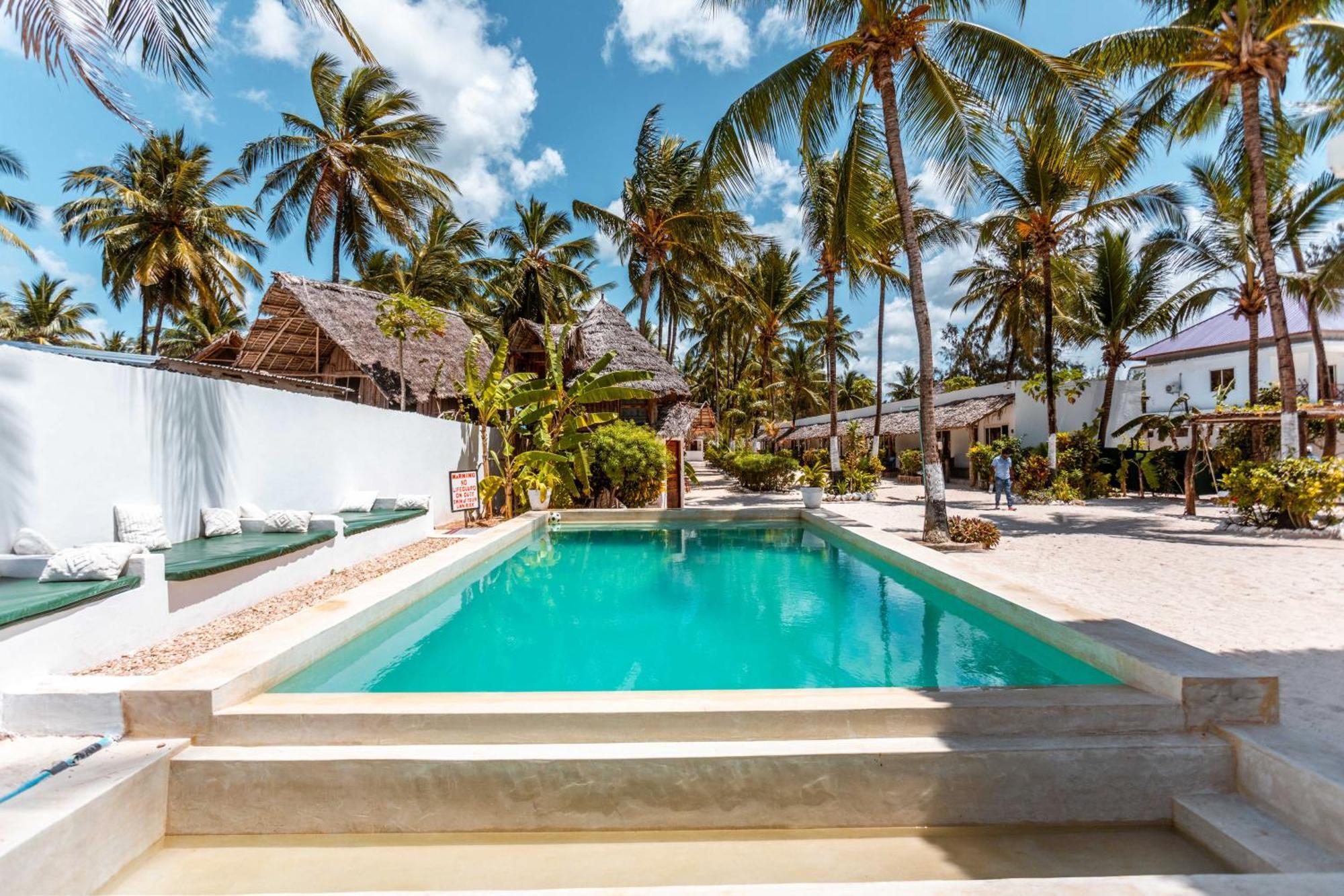 Maisha Matamu Beach Hotel Paje Esterno foto