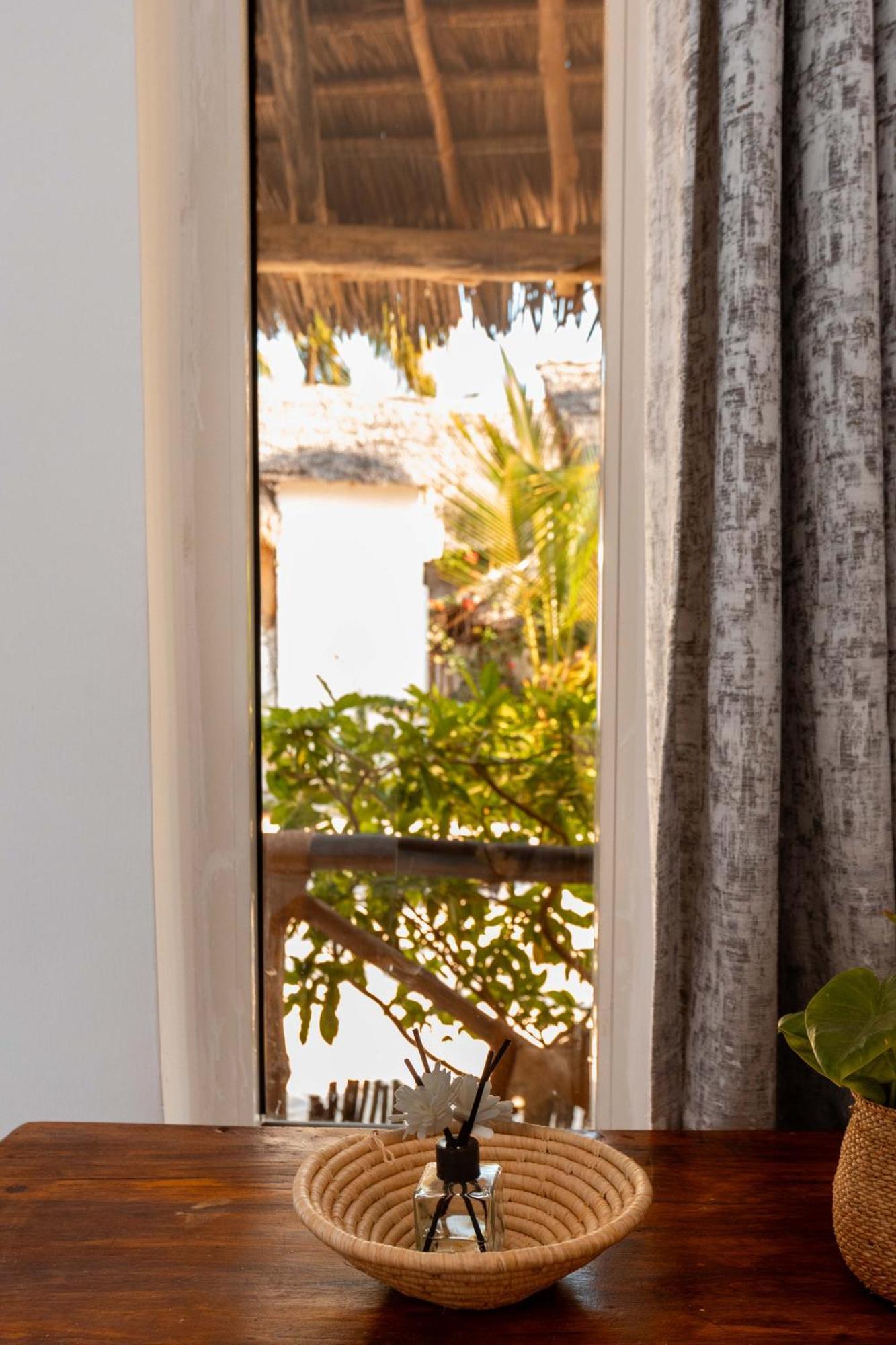 Maisha Matamu Beach Hotel Paje Esterno foto